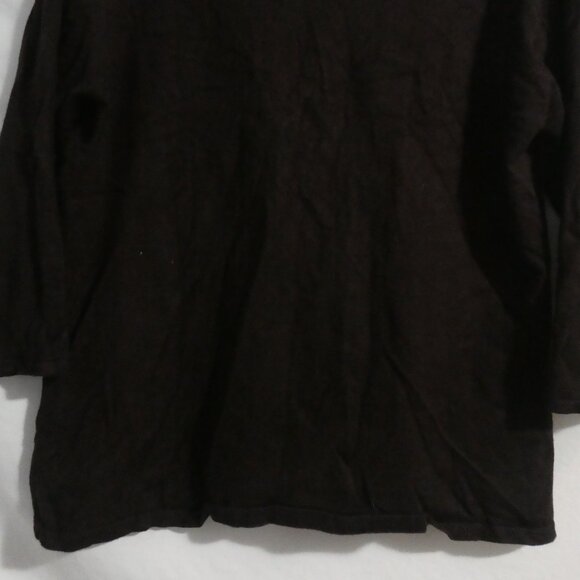 JESSICA | large | Brown V-Neck Sweater with Sequin & Sea Shell Floral Design - Picture 14 of 15